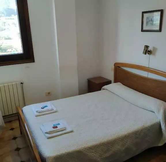 Majatalo Hostal Padornelo