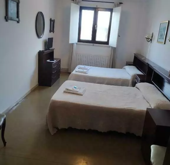 Majatalo Hostal Padornelo