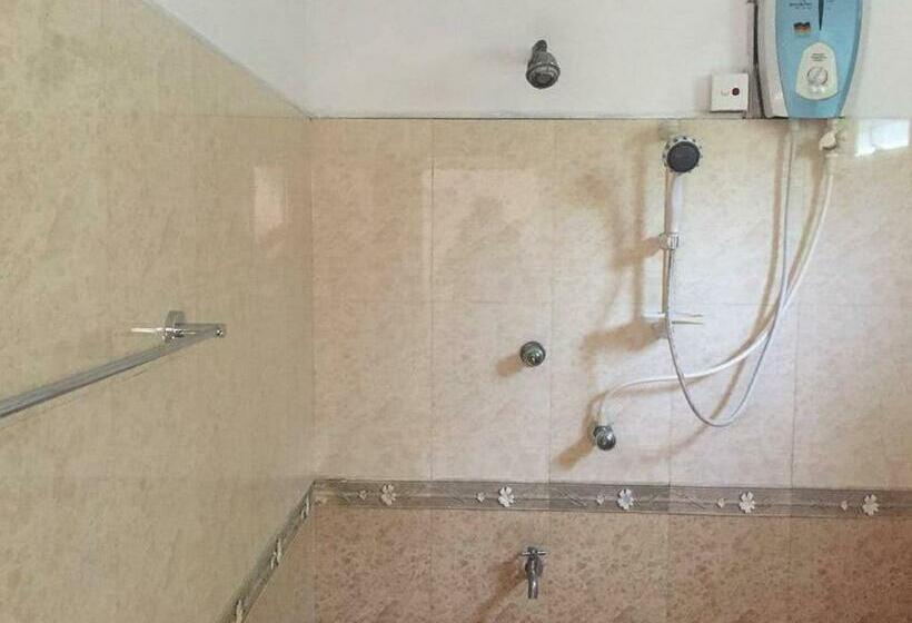 פנסיון Kamiliya Dame Guest