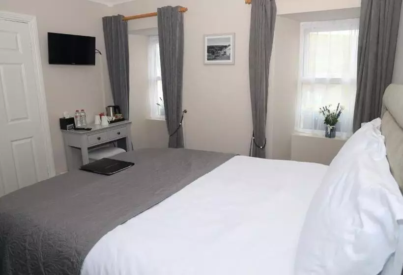 Majatalo Madelines Accommodation