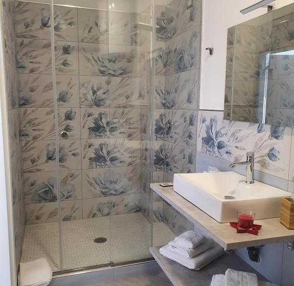 بنسيون Setteabbracci Suite & Apartments