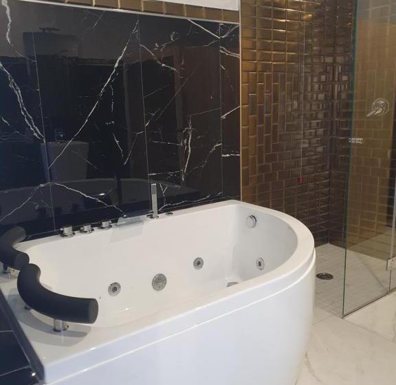 بنسيون Setteabbracci Suite & Apartments