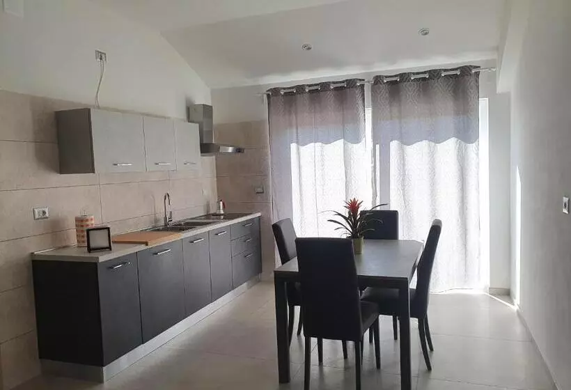 Majatalo Setteabbracci Suite & Apartments