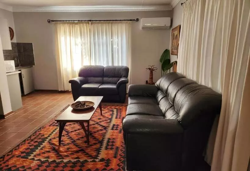 ペンション Tree Aloe Guest House