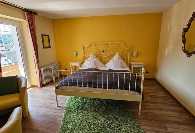 Ratskeller Hotel & Restaurant