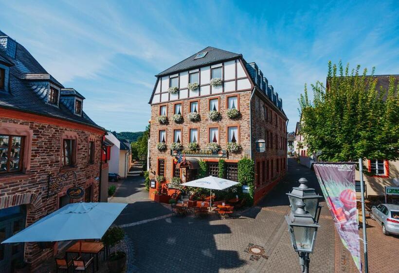 Ratskeller Hotel & Restaurant