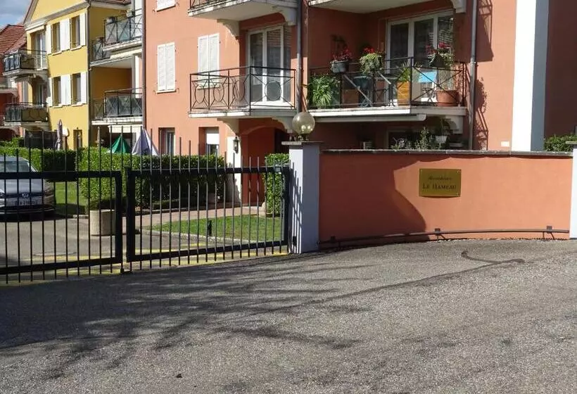 Aamiaismajoitus (B&B) Le Hameau