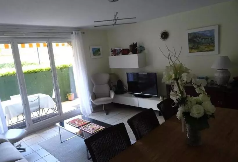 Aamiaismajoitus (B&B) Le Hameau