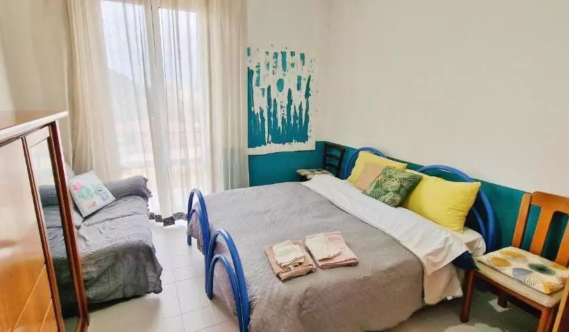 تختخواب و صبحانه Vicino Di Centro E Universita Stanza Con Balcone