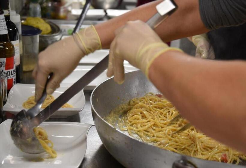 ホテル Agriturismo Poggio Ai Legni