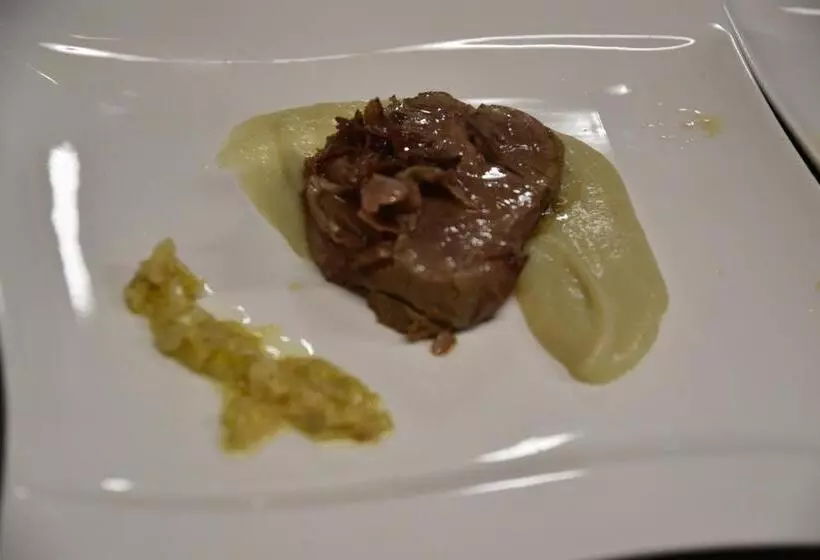 Hotelli Agriturismo Poggio Ai Legni