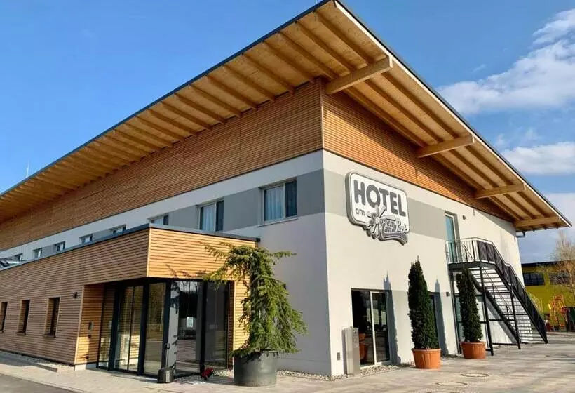 Hotelli Am Sonnenlandpark