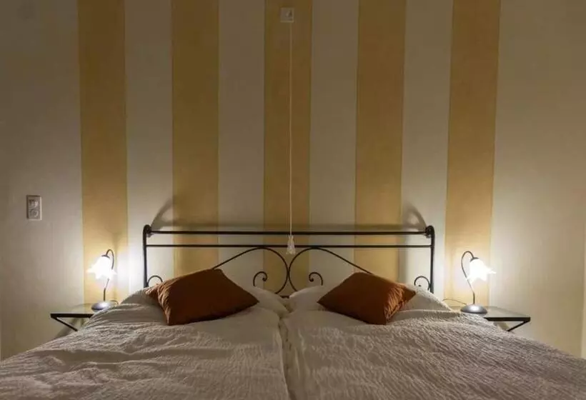 ホテル Antica Osteria Ghiridone