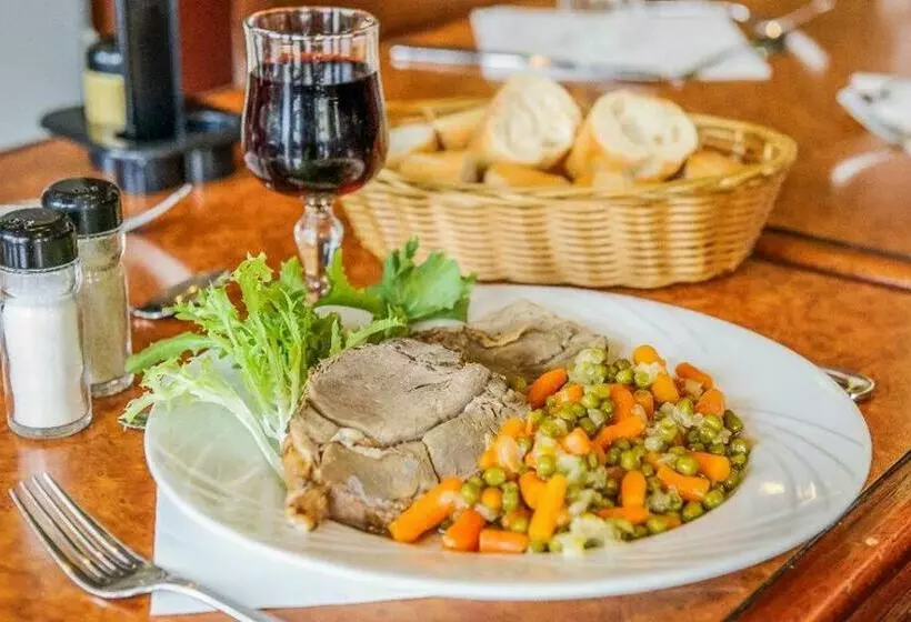 ホテル Aux Bons Amis