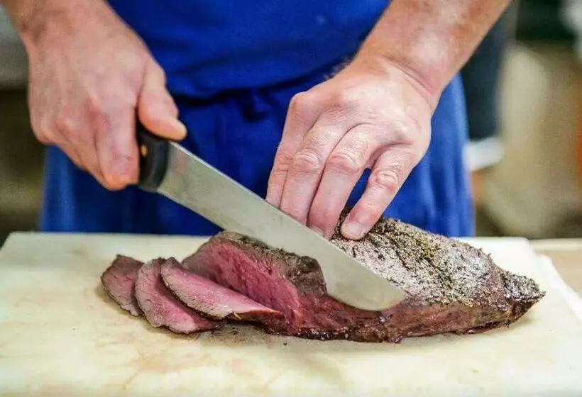 ホテル Aux Bons Amis