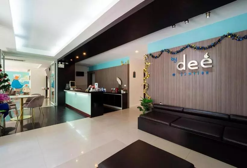 هتل By Dee At Jomtien