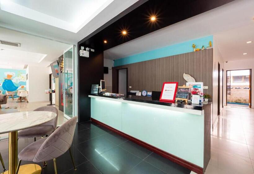 Hotel By Dee At Jomtien