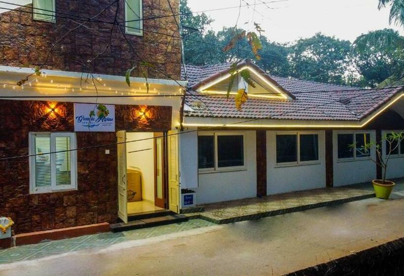 בית מלון כפרי Grande Alpine