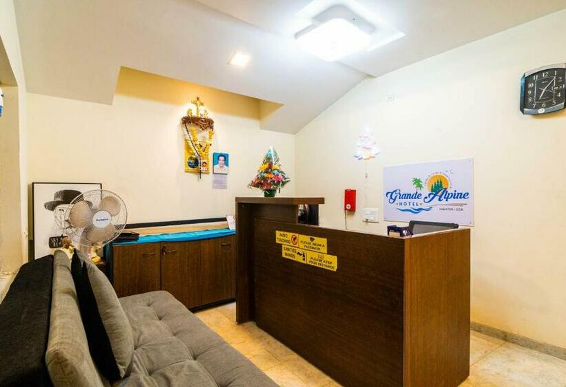 בית מלון כפרי Grande Alpine