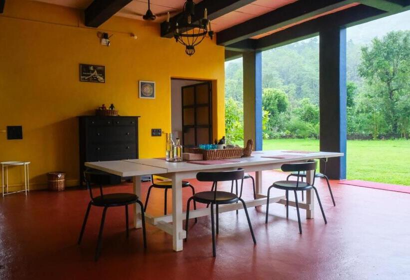 Hotell King S Landing, An Indigenous Experience