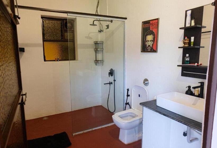 Hotell King S Landing, An Indigenous Experience