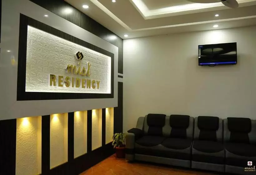 Hotelli Mist Residency