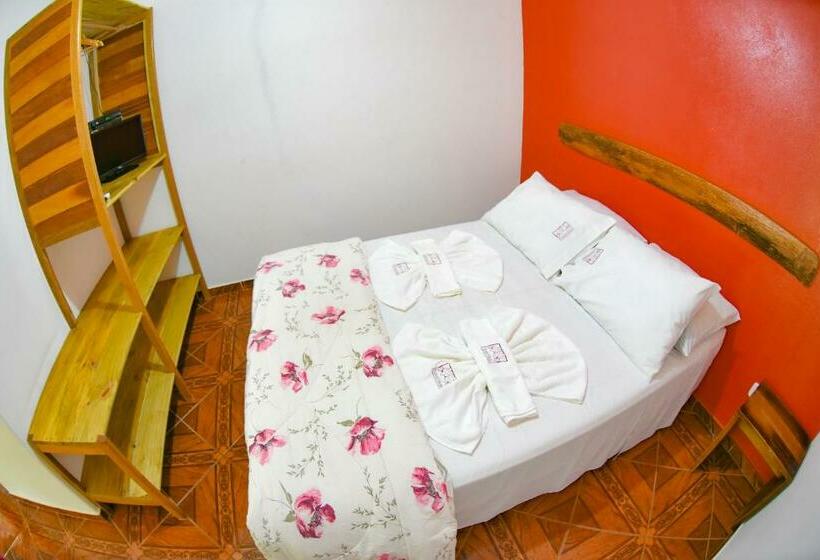 Hotel Pousada Sakura