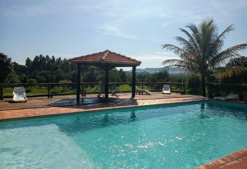 Hotel Pousada Sakura