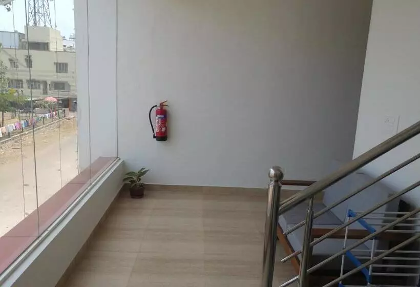 Hotelli Sai Inn Mysore