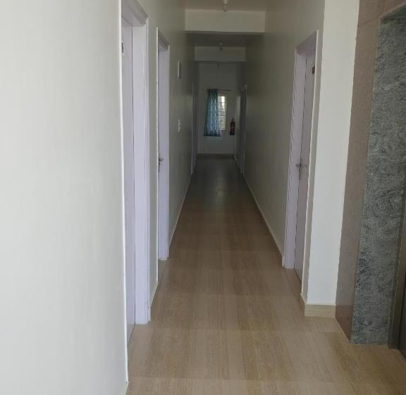 호텔 Sai Inn Mysore