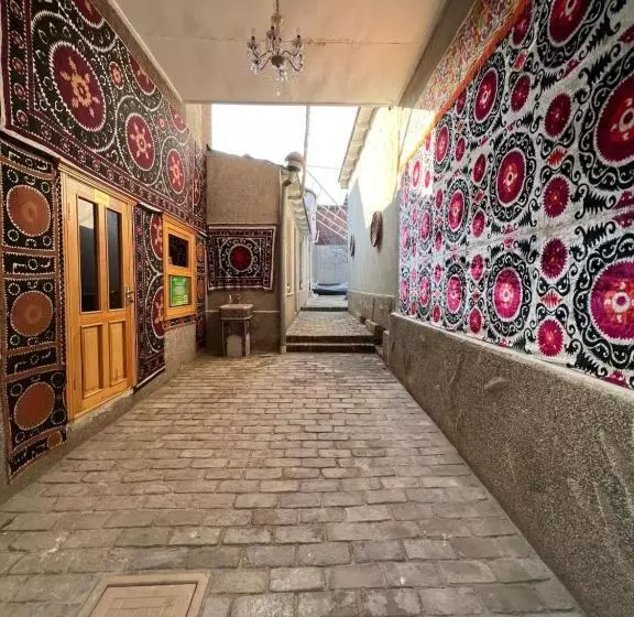 Majatalo Al Motrudiy