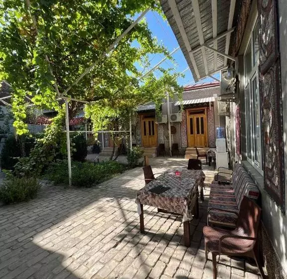 Majatalo Al Motrudiy