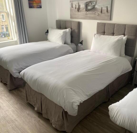 膳宿费 The Roxburgh Guest Accommodation