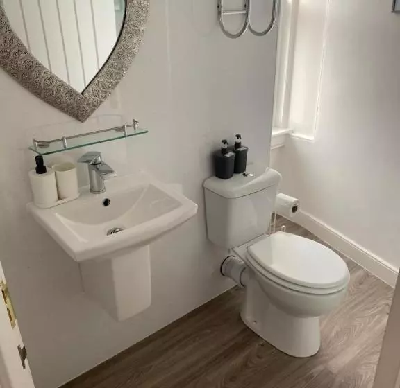 ペンション The Roxburgh Guest Accommodation