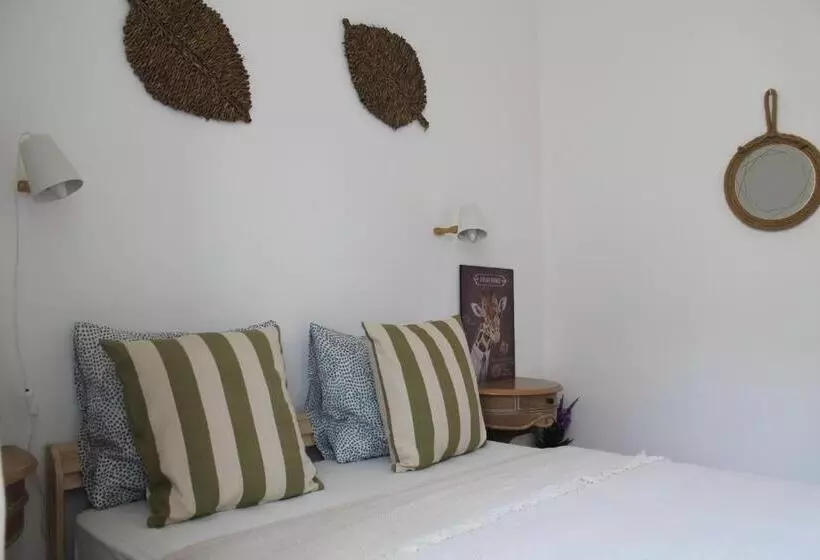 پانسیون Ti Maria Guest House