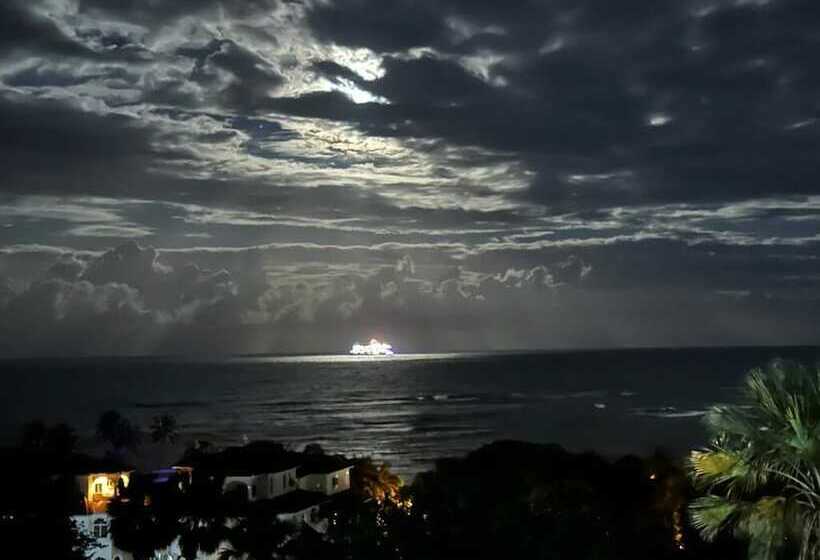 Cofresi Hills Residence