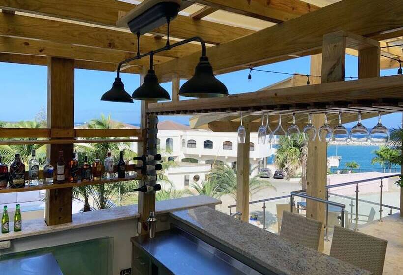 Cofresi Hills Residence