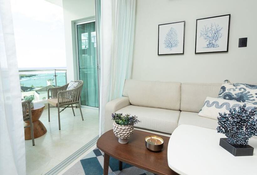 Cofresi Hills Residence