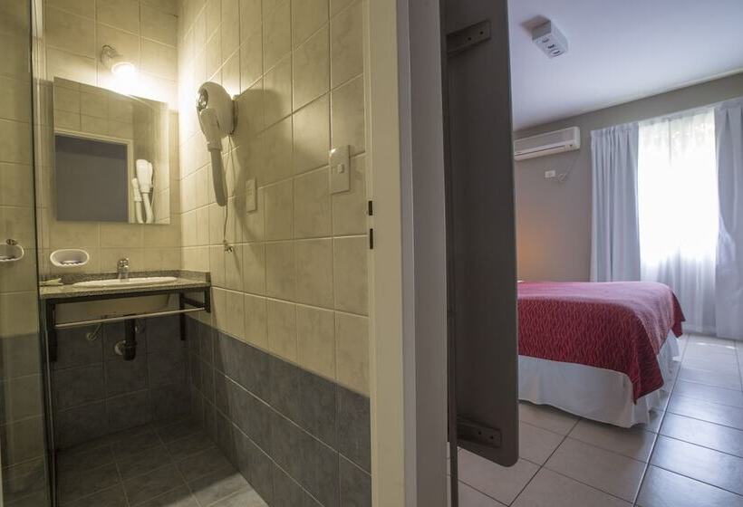 هتل Boutique Apartments Plaza Dorrego