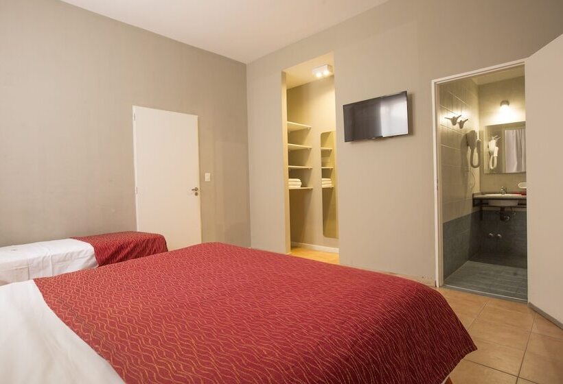 هتل Boutique Apartments Plaza Dorrego