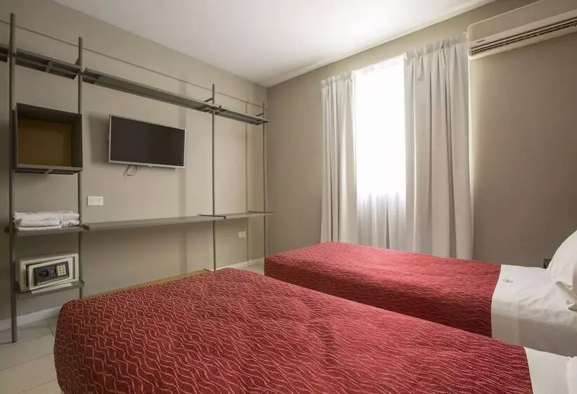 هتل Boutique Apartments Plaza Dorrego