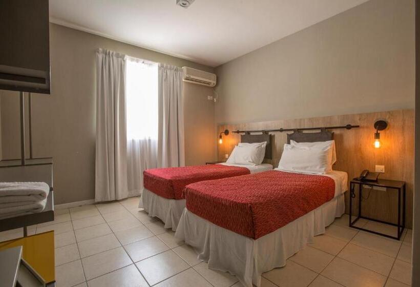 هتل Boutique Apartments Plaza Dorrego