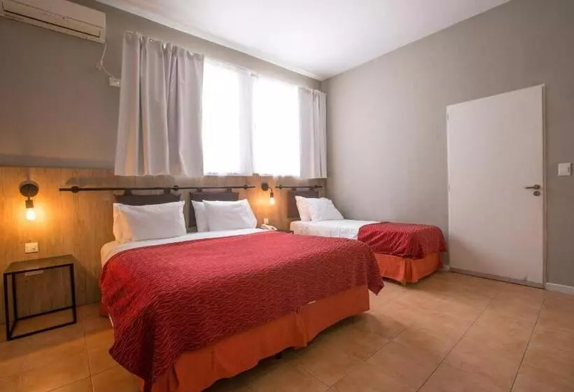 هتل Boutique Apartments Plaza Dorrego