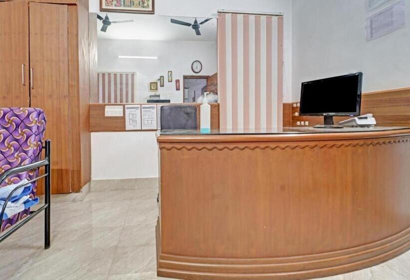 호텔 Collection O Ark Residency