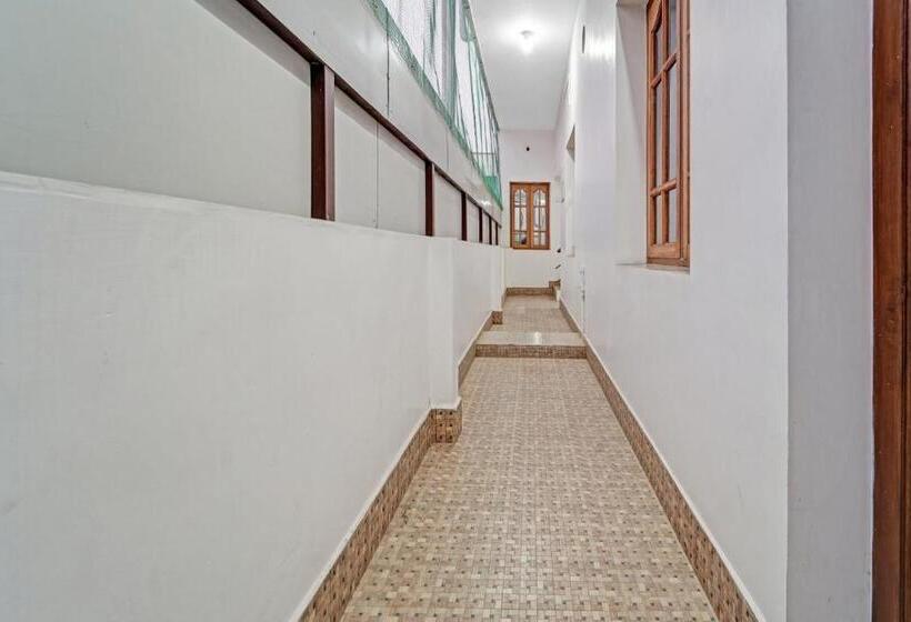 호텔 Collection O Ark Residency