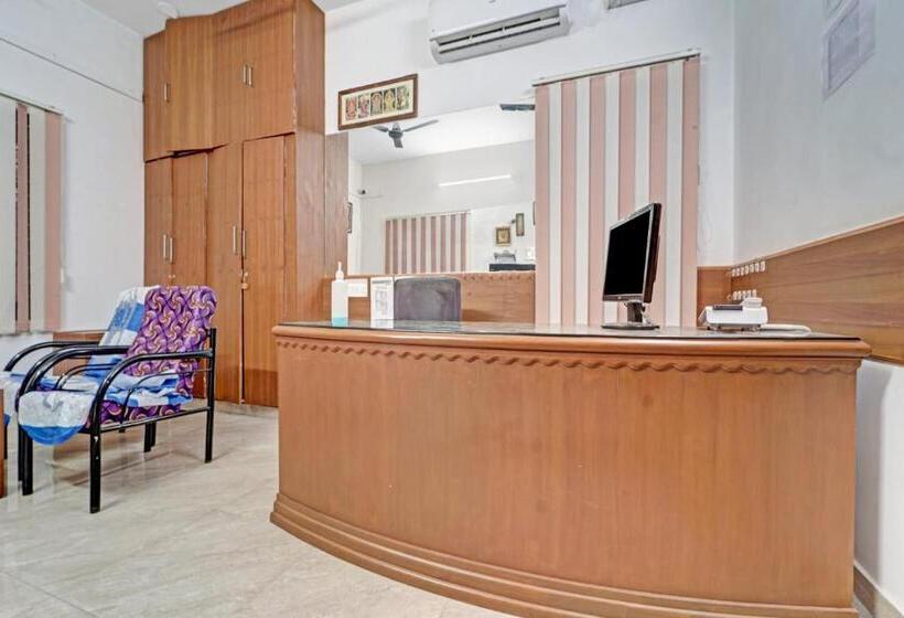 호텔 Collection O Ark Residency