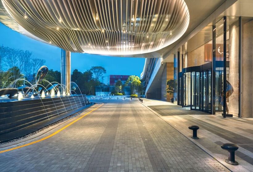 Отель Crowne Plaza Quanzhou Riverview, An Ihg