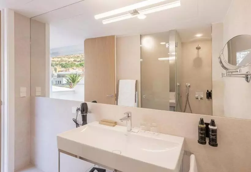 هتل Eurostars Portico Alicante