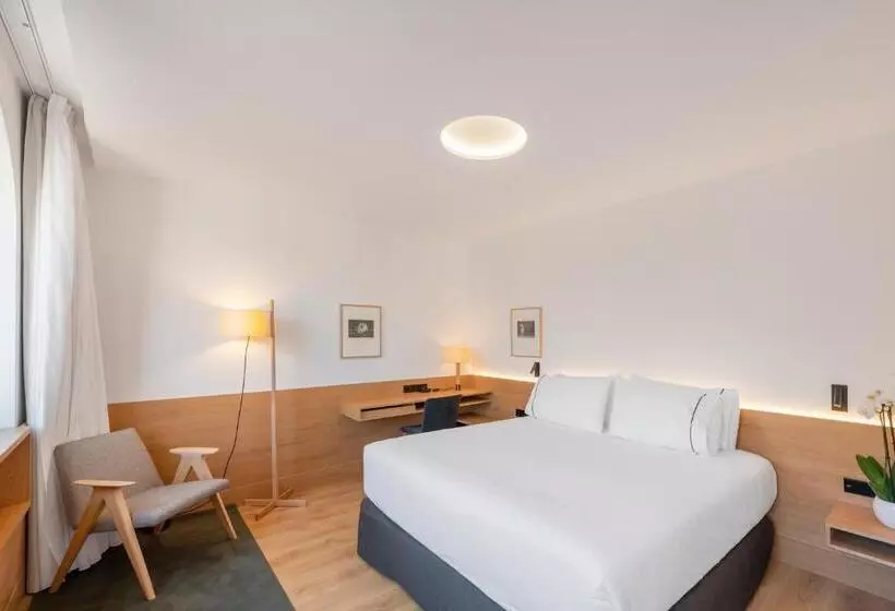 هتل Eurostars Portico Alicante