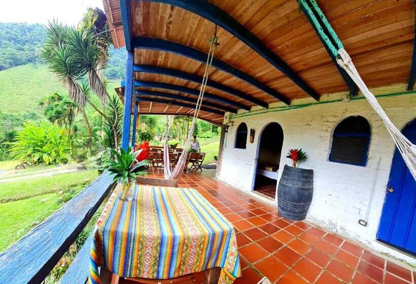 Szálloda Hospedaje Pance Arí Munani Reserva Natural